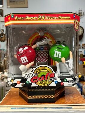 M&M's Rockin' Café Roll Dispenser — Red & Green - Vintage 2001 NIB